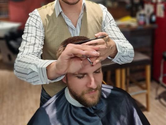 Haarspalterei - Barbershop
